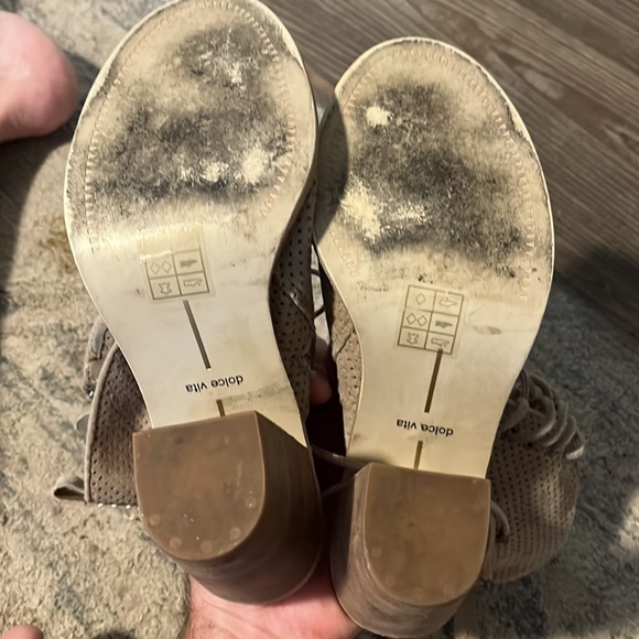 Dolce Vita size 8 heels. Super cute - Picture 6 of 6